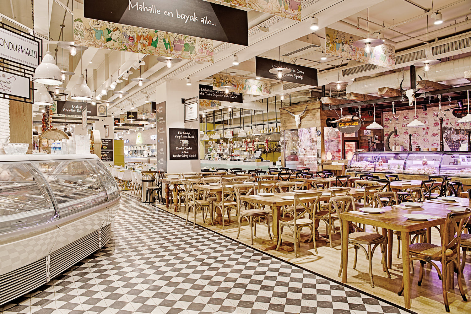 Mahalle City's Foodhall